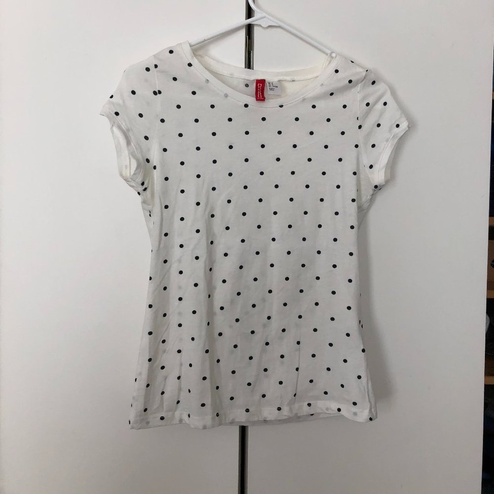 Polka dot t-shirt